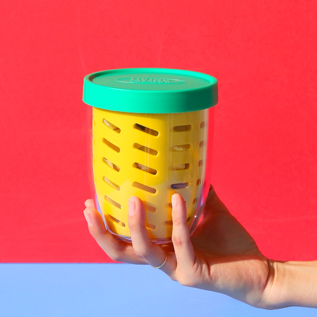 KEEPER POT held up, red lid